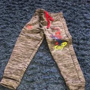 Boys marvel sweatpants
